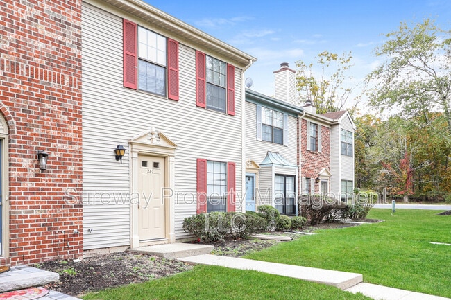 Building Photo - 247 Hampshire Ct