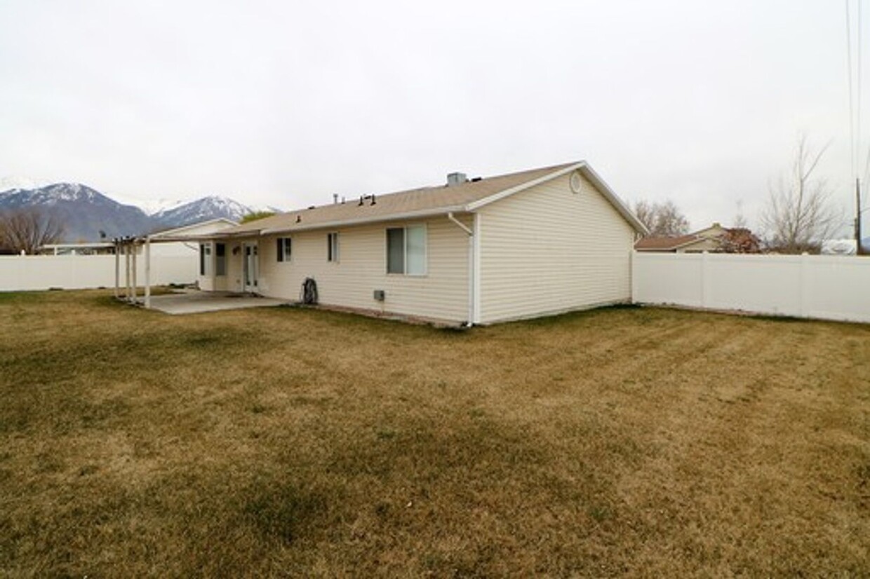 Foto principal - BEAUTIFUL HOUSE FOR RENT IN PROVO!!!