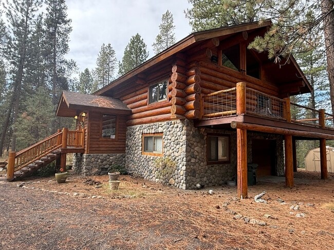 Foto del edificio - 55303 Velvet Ct