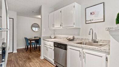 Building Photo - Tramore Village