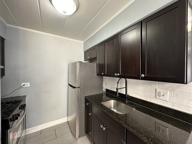 Foto del edificio - 3812 25th Ave