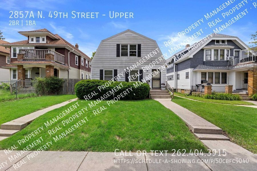 Primary Photo - Two bedroom upper duplex in great Milwauke...