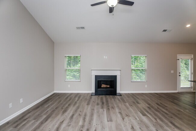 Foto del edificio - 2518 Grayton Loop