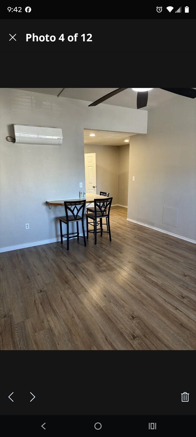 Foto del edificio - 110 W Park St