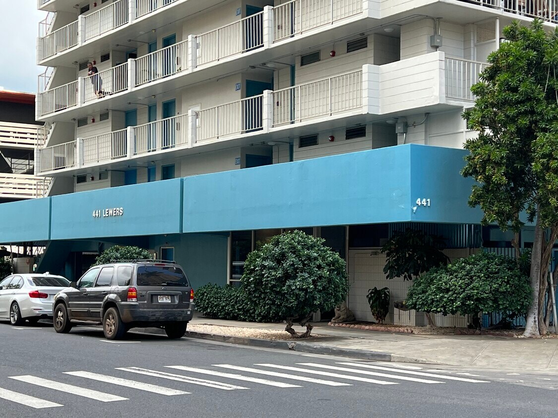 Foto principal - 441 Lewers St
