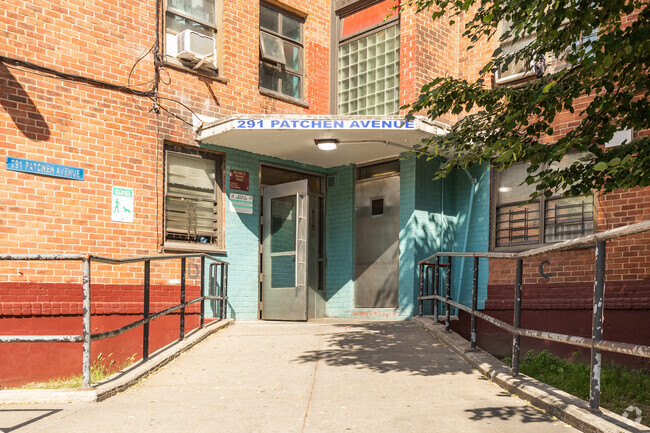 Building Photo - Brevoort Houses