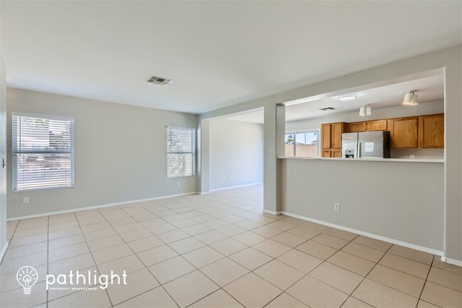 Building Photo - 12634 W Rosewood Dr