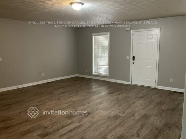 Foto del edificio - 3848 Chattahoochee Dr