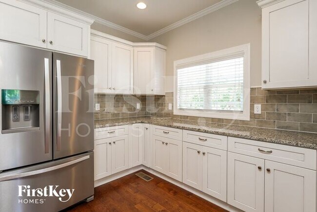 Foto del edificio - 123 Lansdowne Place