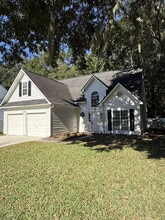 Building Photo - 1339 Center Lake Dr