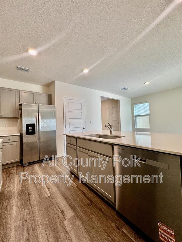 Foto del edificio - 3166 Partington Blvd