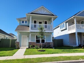 Building Photo - 17204 Adoro Dr