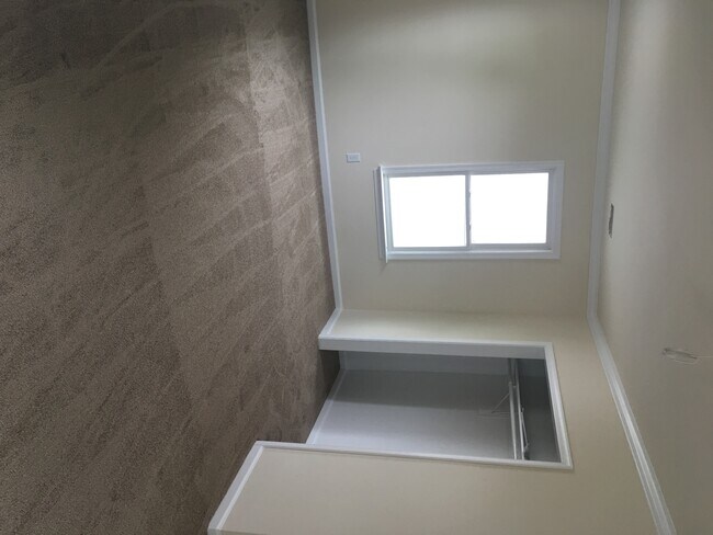 Foto del edificio - 2102 Marshall Ave