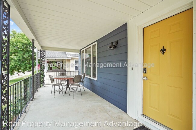 Foto del edificio - 3 br, 2 bath House - 713 S. Pleasant St.