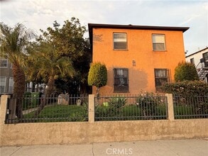 Building Photo - 1925 W 35th St
