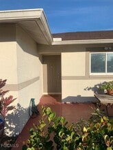 Building Photo - 497 Linden Ave S