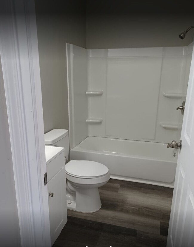 The Lux off Main Apartments 2105 Singing Wind Dr Kerrville, TX