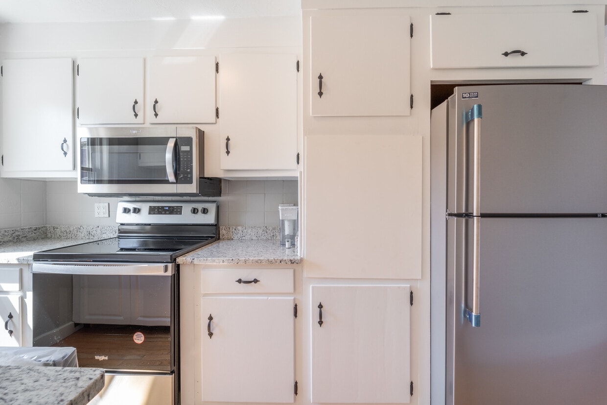 Foto principal - 377 Shrewsbury St