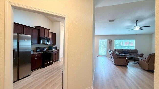 Building Photo - 13064 Pirate Ln