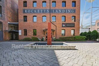 Building Photo - 251 Rocketts Way
