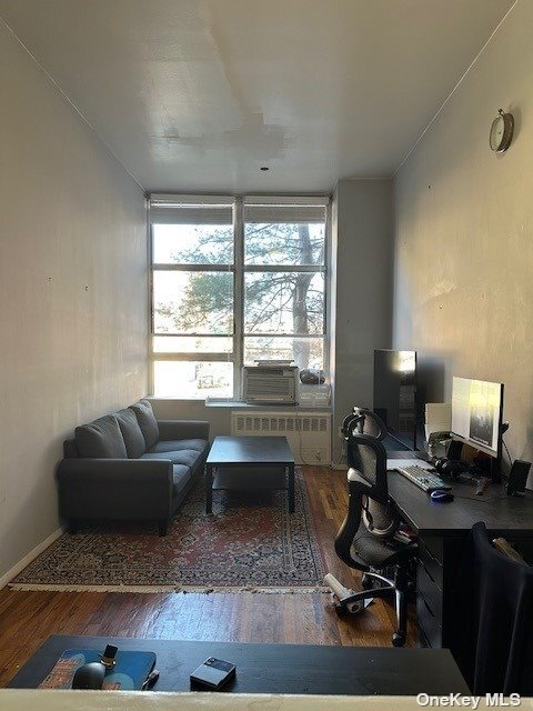Primary Photo - 61-20 Woodside Ave
