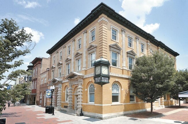 Building Photo - The Merchant Suites at 114 North Loudoun