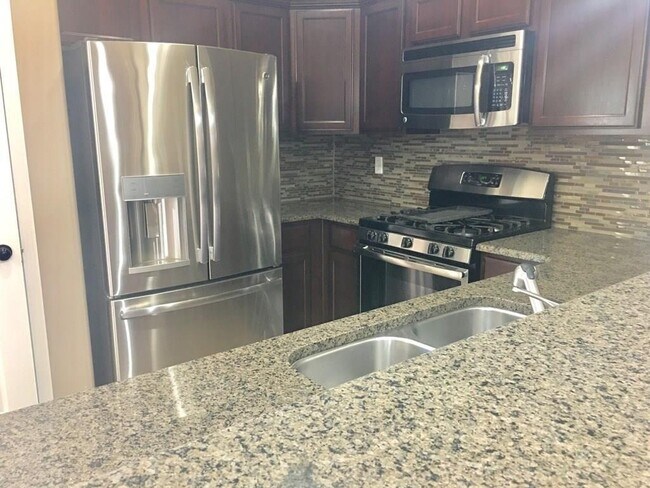 Building Photo - 3716 Loma Cortez Dr