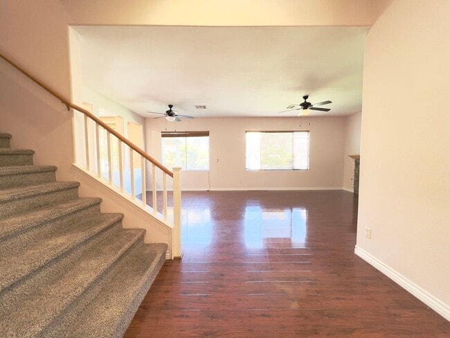 Building Photo - BEAUTIFUL 2-STORY 4 BEDROOM HOME