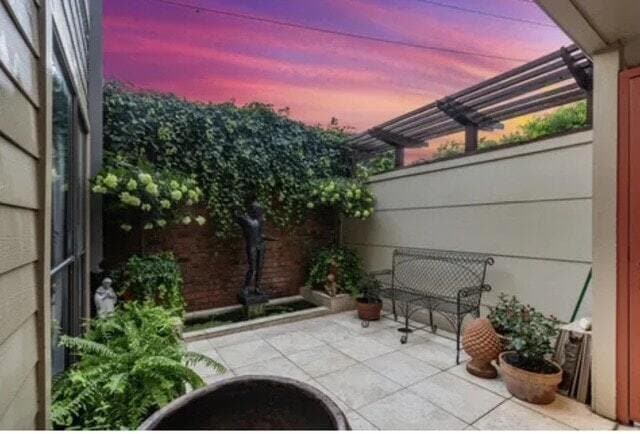 Building Photo - 3919 Buena Vista St