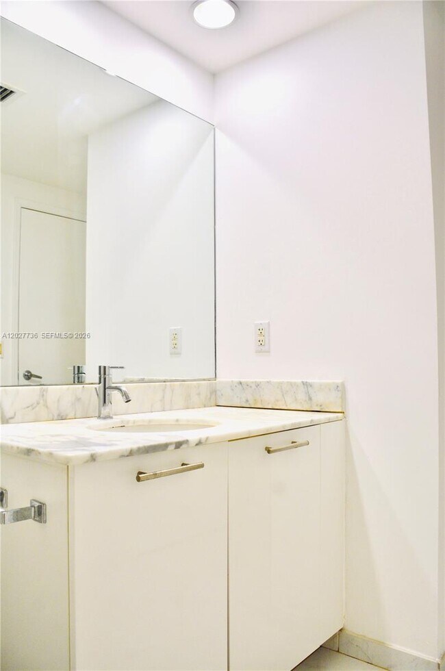 Foto del edificio - 951 Brickell Ave