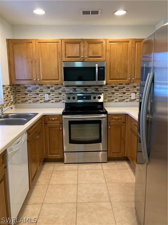 Foto del edificio - 9430 Ivy Brook Run