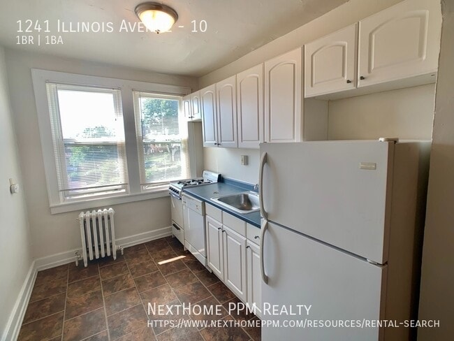 Building Photo - July or August move in, 1 Bedroom in Heart...