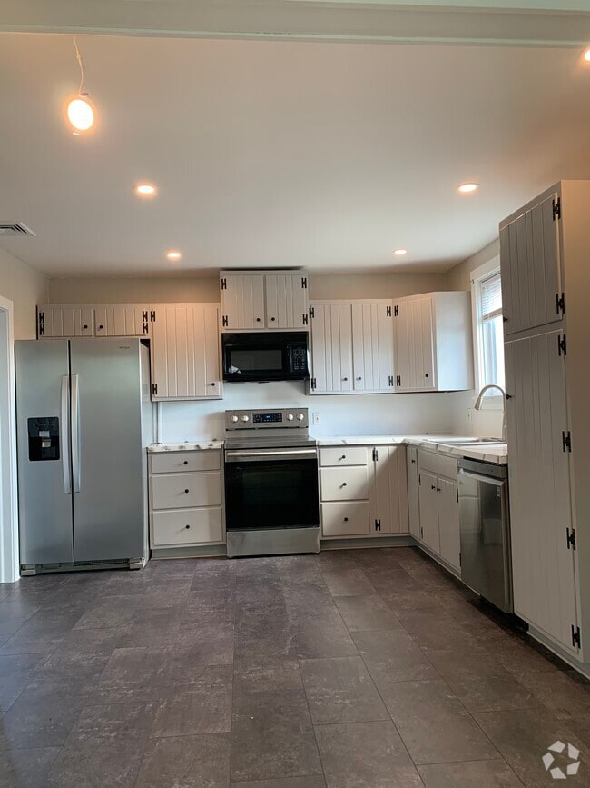 Apartments for Rent in Ronks PA with Hardwood Floors 1 Rentals