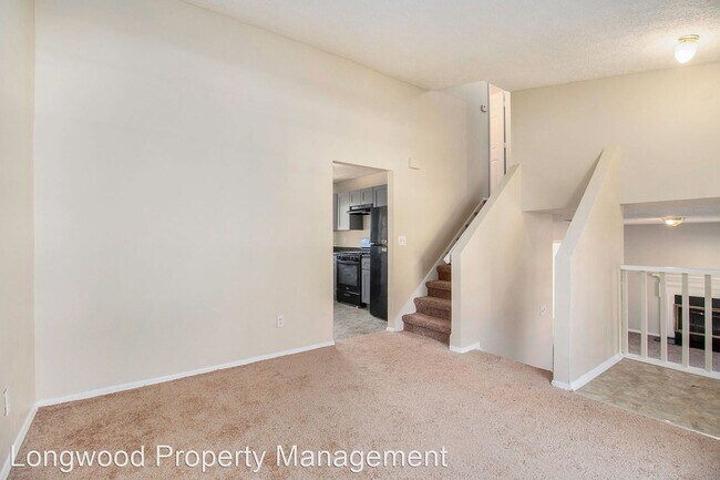 Building Photo - 3 br, 2 bath House - 2049 Glenwood Downs Dr