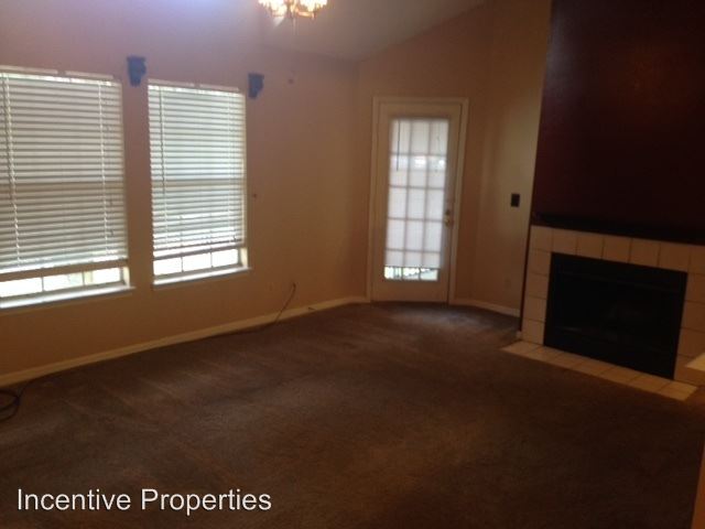 Building Photo - 6070 Westgate Dr