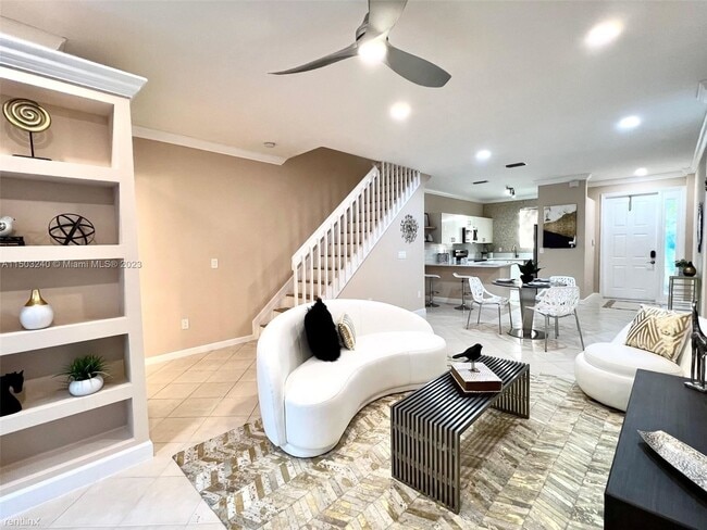 Building Photo - 2 br, 2.5 bath Townhome - 5790 NW 48th Ave