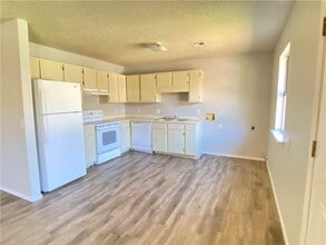 Building Photo - 300 Fink Dr