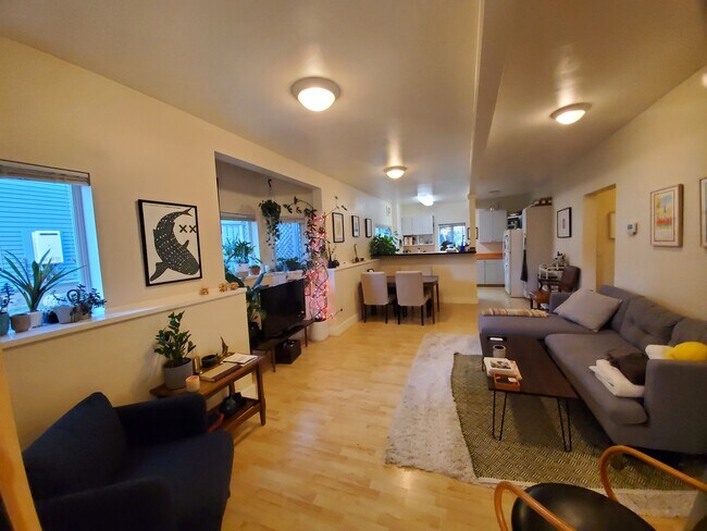 Foto del edificio - 333 18th Ave E