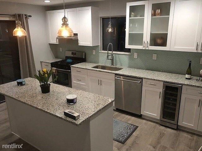 Foto del edificio - 2 br, 2.5 bath Townhome - 25 Kingsberry Drive