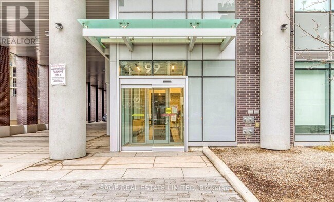 Photo du bâtiment - 99 Broadway Ave
