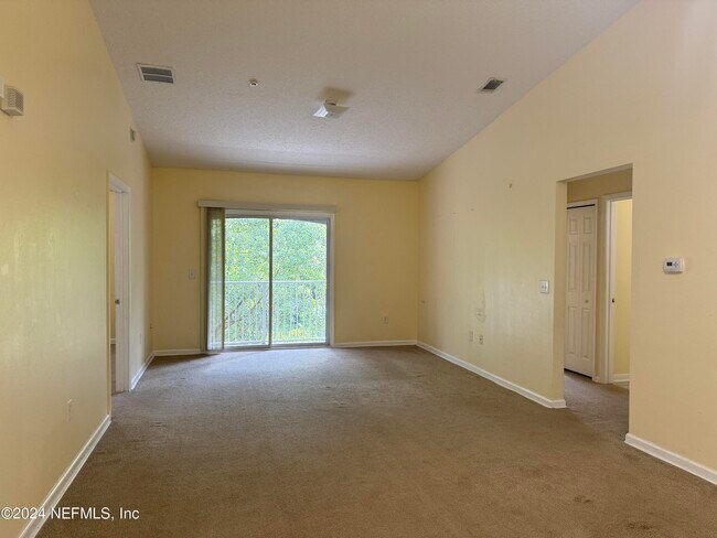 Building Photo - 7920 Merrill Rd