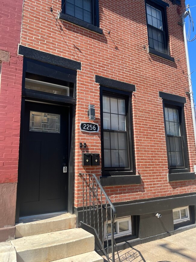 Building Photo - 2256 N 10th St