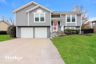 Building Photo - 412 N Crest Dr
