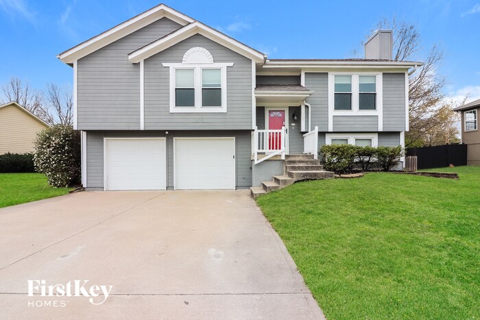 Primary Photo - 412 N Crest Dr