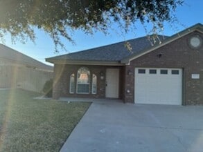 Building Photo - 2207 Bachelor Button Blvd