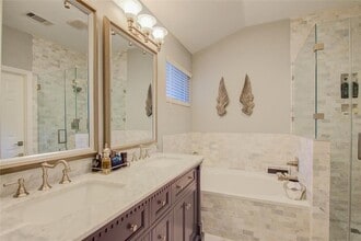 Building Photo - 140 Piper Trail