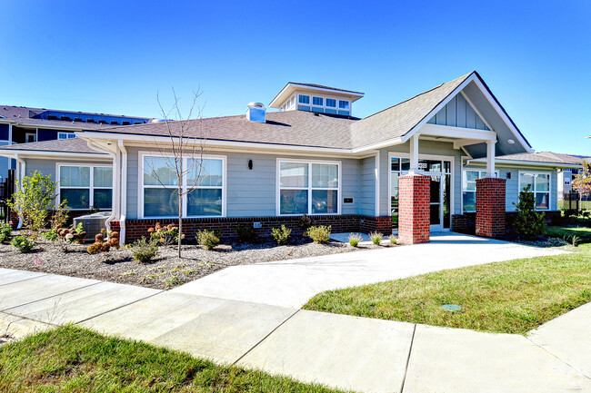 Clubhouse - Riverport Landing Family Apartments