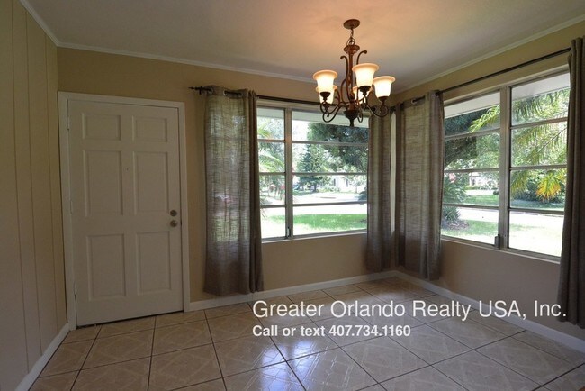 Building Photo - 730 Delaney Park Dr