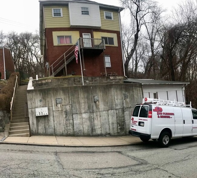 Photo - 112 Rockwood Ave Apartment