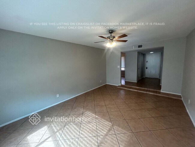 Building Photo - 4923 W Rosewood Dr